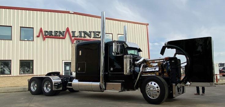 COLLECTOR'S DREAM 1995 Peterbilt 379