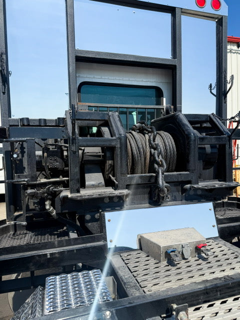 2001 Kenworth T800 Winch Truck