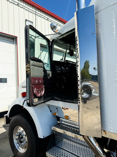2001 Kenworth T800 Winch Truck