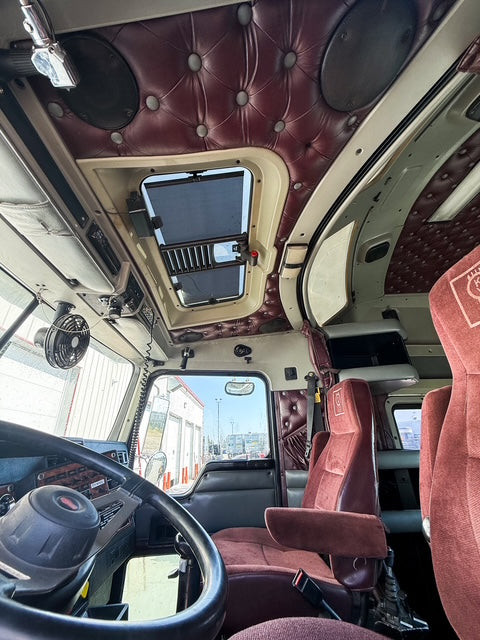 2001 Kenworth T800 Winch Truck