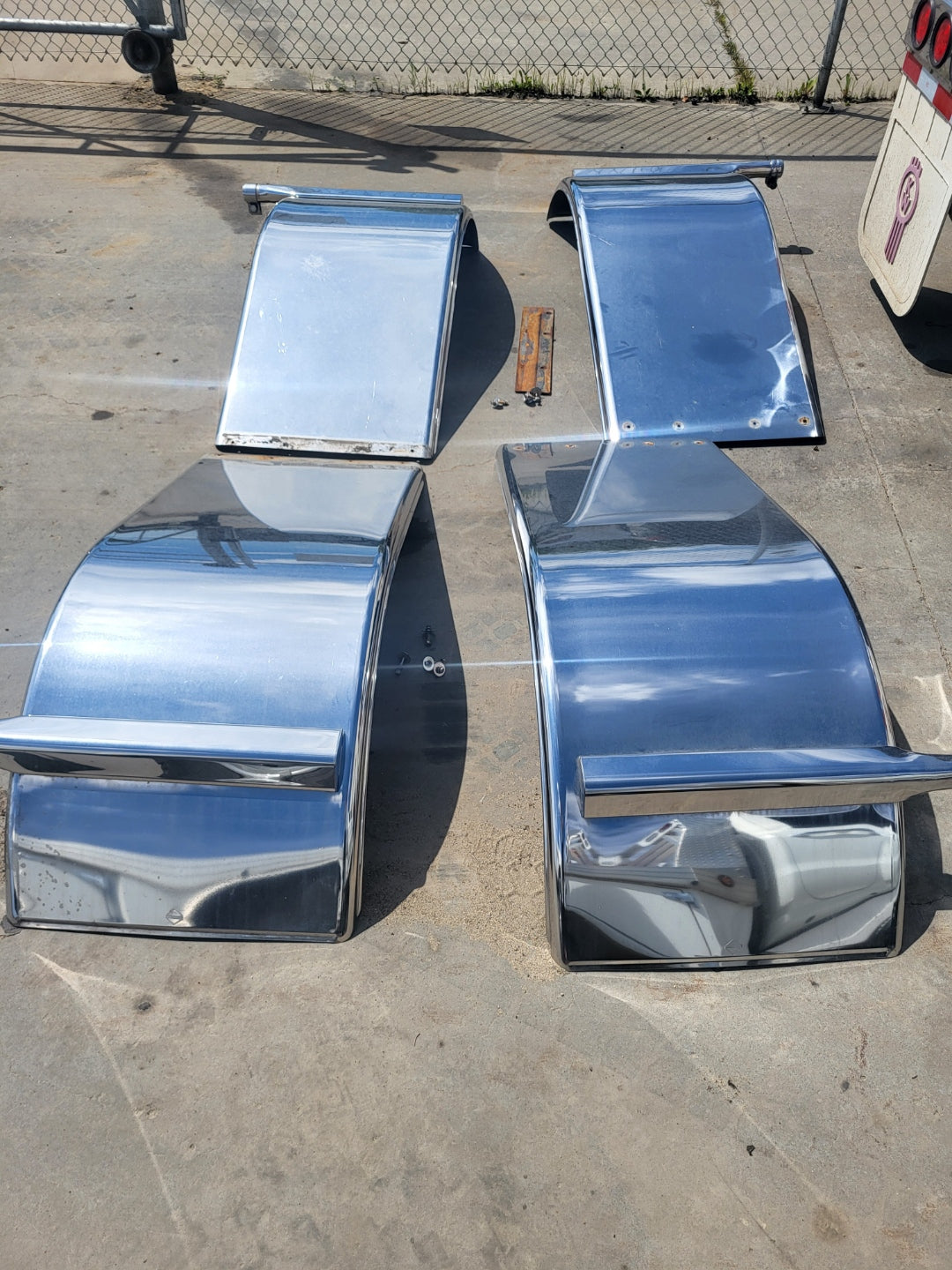 Chrome Fenders, fits Kenworth 1997 W900